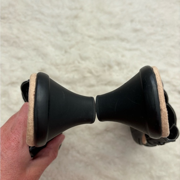 Earth Spirit Sandals Women’s 7M Black Leather Maddy Wedge Slip On Shoes - Picture 6 of 7